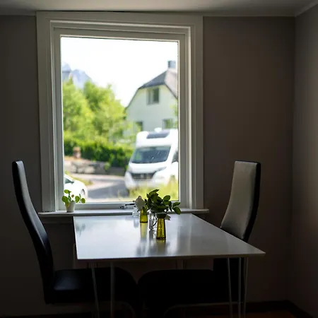 Vertical - Skorgedalen Accommodatie bij particulieren Åndalsnes